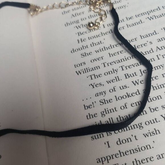 Black Chocker Necklace with free teletie - Picture 6 of 7